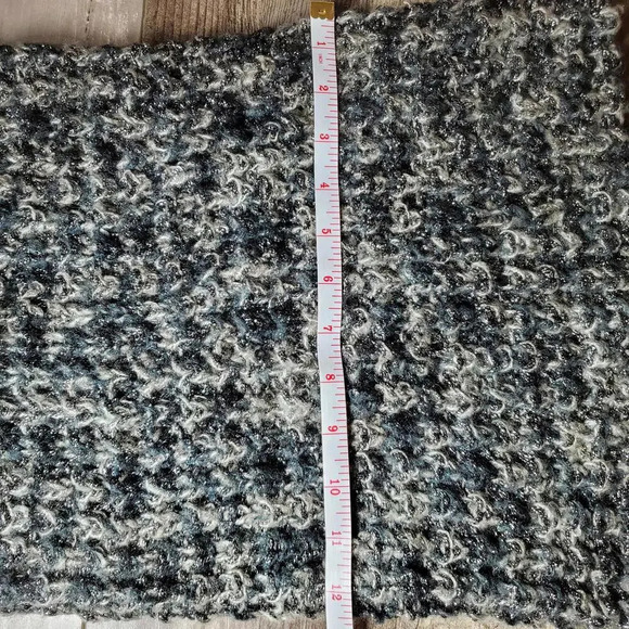 collectioneighteen Black Boho Metallic Knit Crocheted Neck Warmer Scarf Like New - Picture 7 of 15